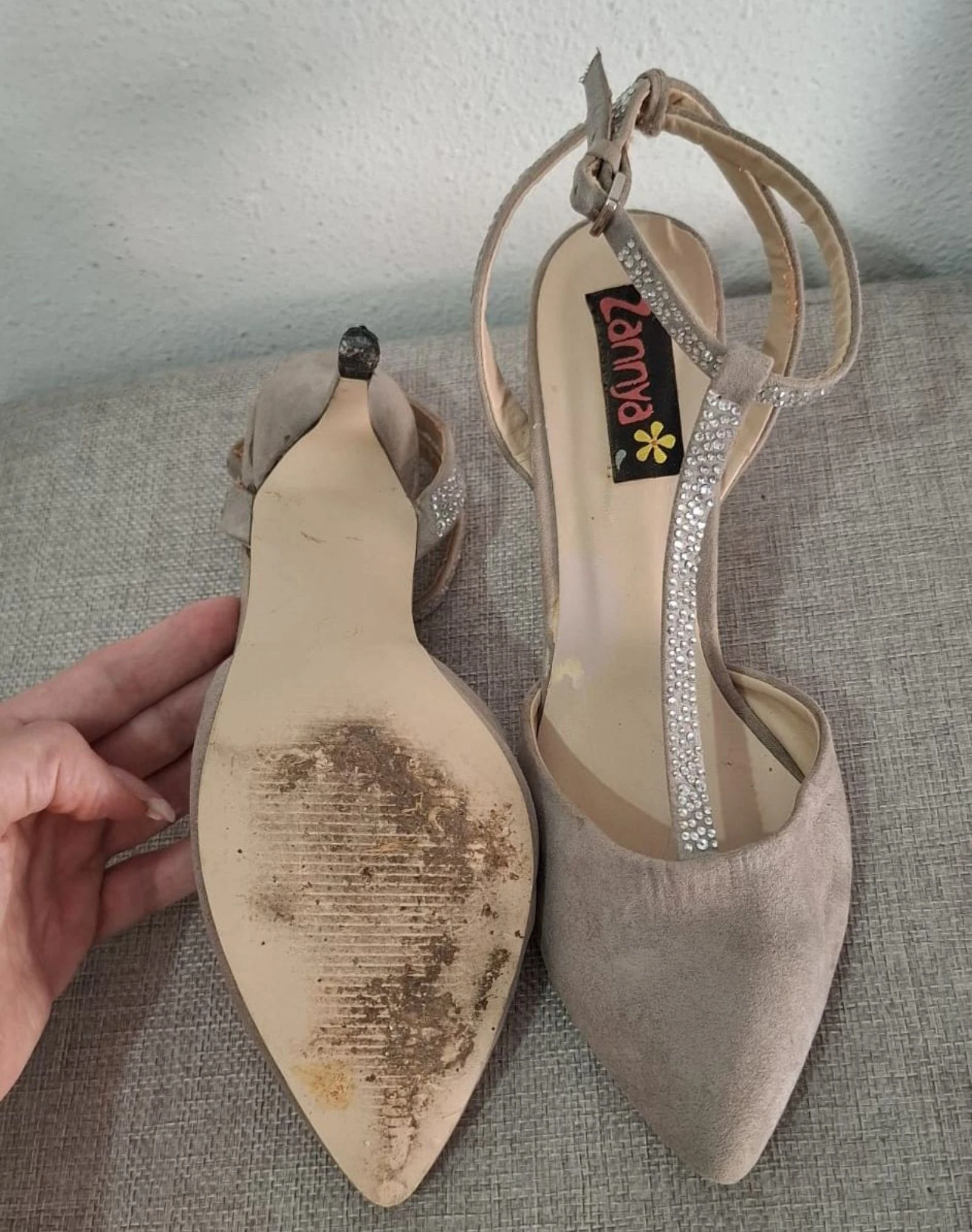 beige Y2K limited edition beaded heeled shoes – photo 2